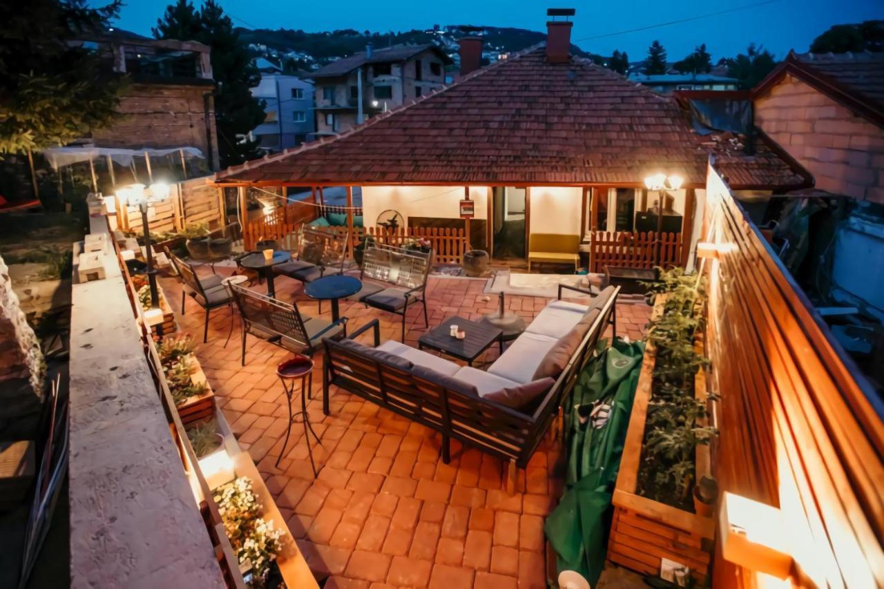 Sarajevo Stories Apartments Free Parking Luaran gambar