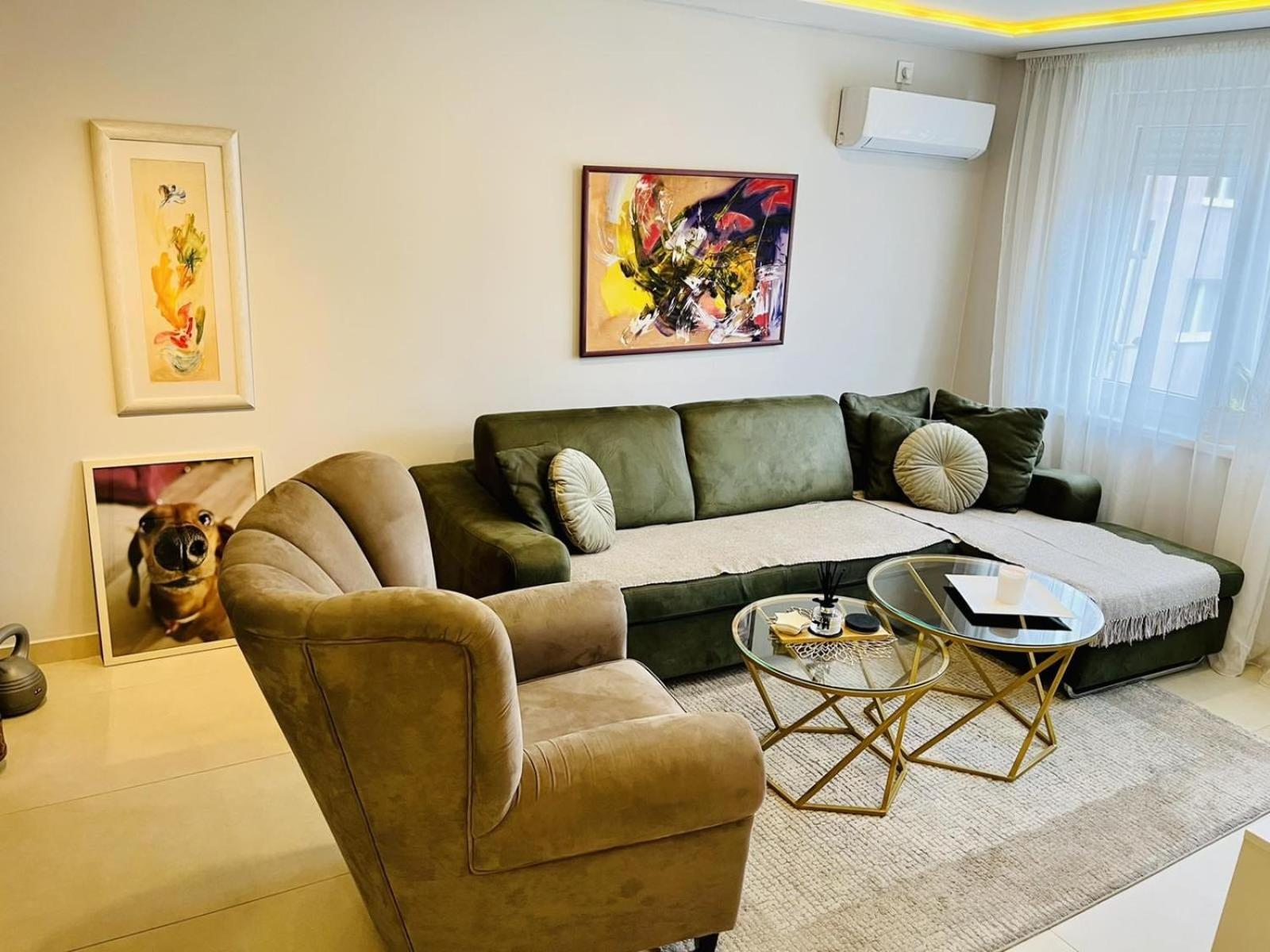 Sarajevo Stories Apartments Free Parking Luaran gambar
